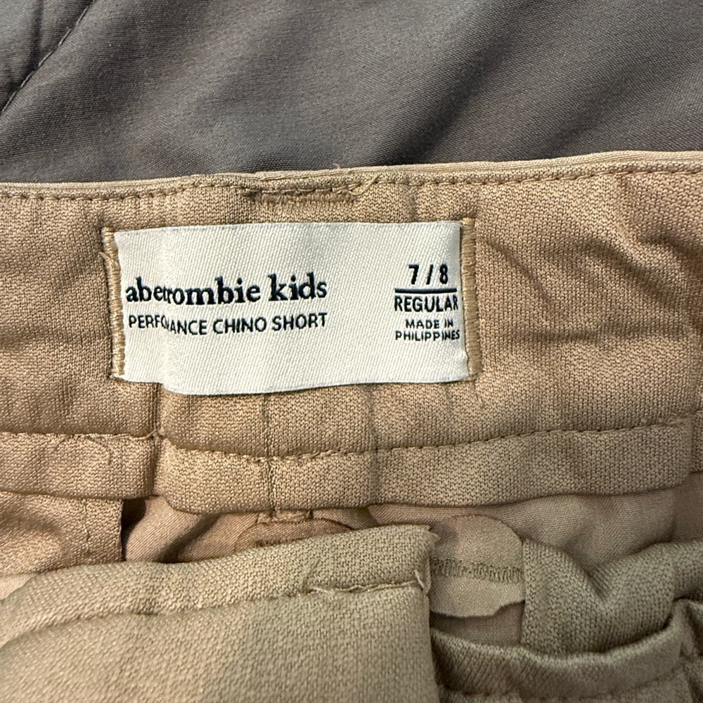 Abercrombie Kids Beige Shorts - Picture 4 of 5